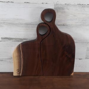 romeo-and-juliet-charcuterie-board-black-walnut